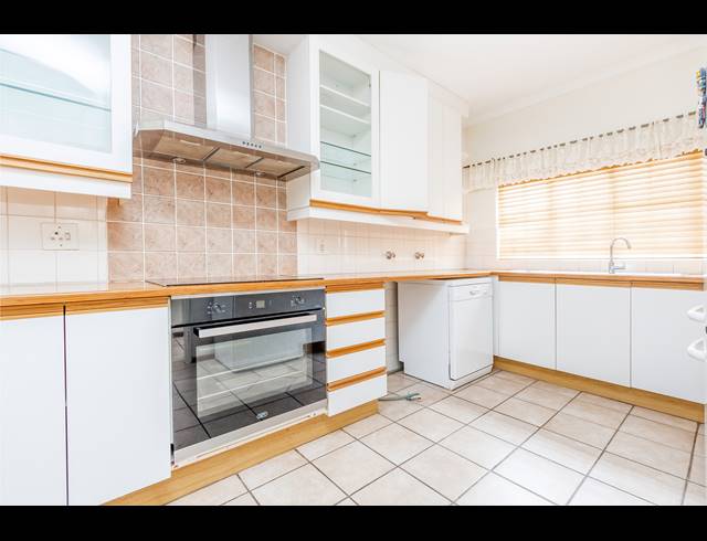 3 BEDROOM APARTMENT RENTED IN KELLAND